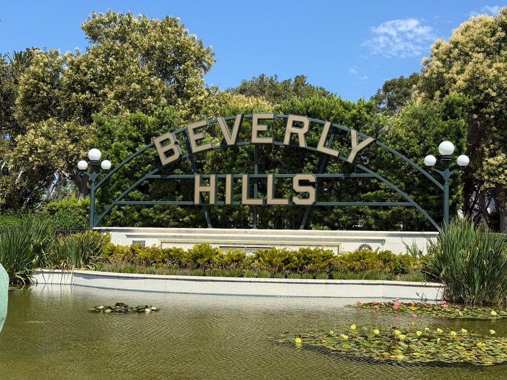 beverly hills sign