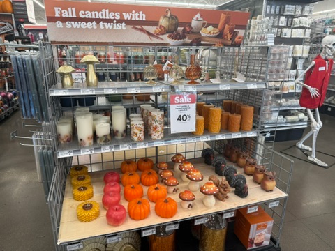 Halloween itens in Michaels