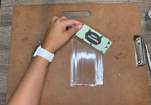 Cut the label to put on cellophane Halloween Treat Bagsbags.